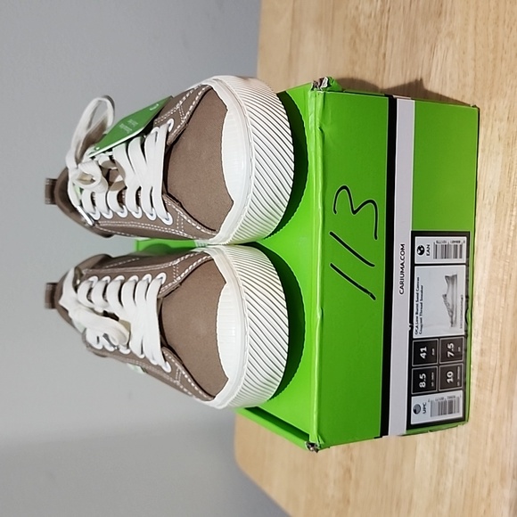 Sz 10 Cariuma Burnt Sand Canvas Thread Sneaker - Picture 2 of 11